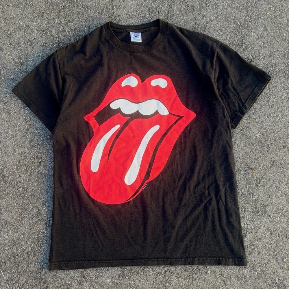 Vintage 1999 Rolling Stone Tongue Black Band Tee